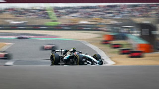 杆位出发带回胜利，19岁新星安东内利登顶F1中国大奖赛，首夺分站赛冠军|车队|文汇报|汉密尔顿|维斯塔潘|新赛季_新浪体育_新浪新闻